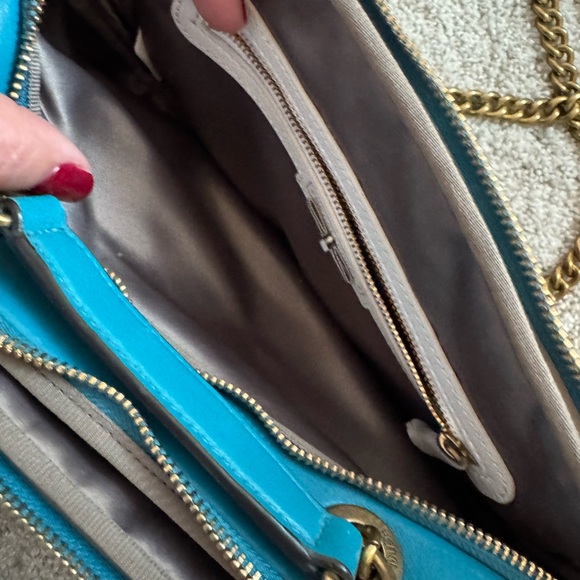 Henri Bendel Teal 712 Camera Bag Handbag - Picture 4 of 7